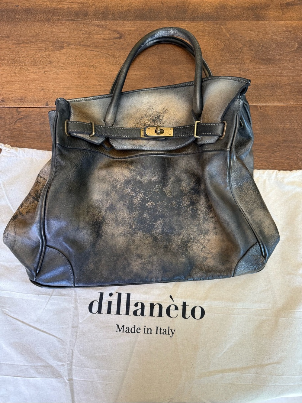 Dillaneto Siena Washed Calfskin Leather Bag Distressed Black Brown/Loved Leather - Picture 3 of 11